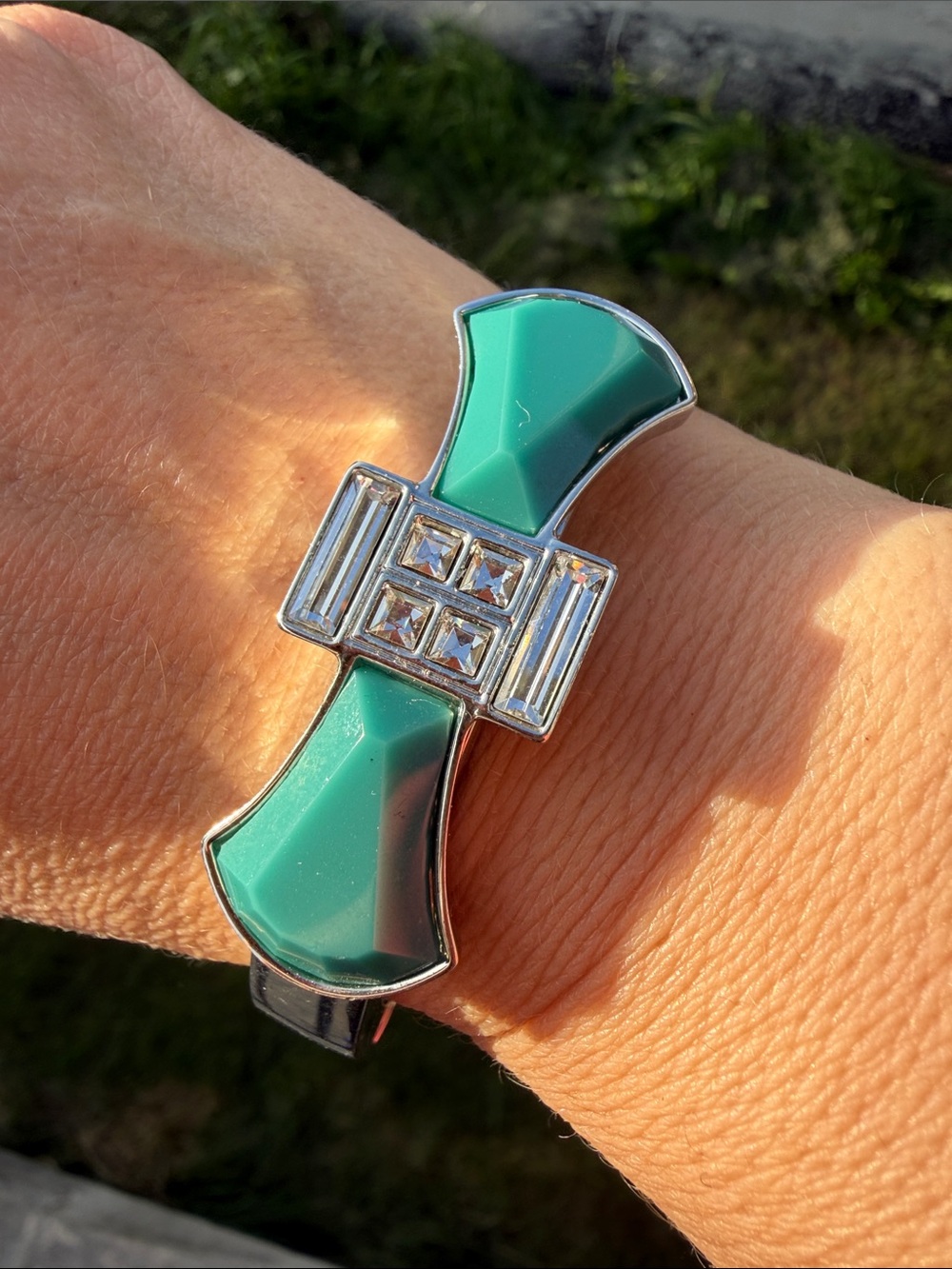 Lia Sophia Green Enamel & Crystal Bracelet – Statement – Excellent Condition